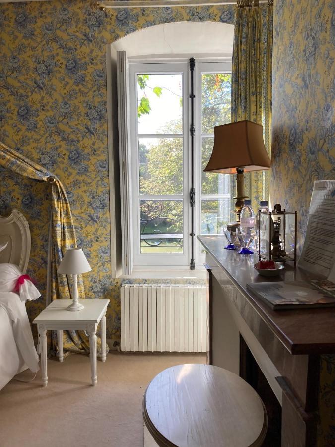 Chateau De Re Le Petit-Pressigny ภายนอก รูปภาพ